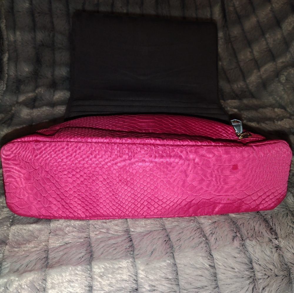 Victoria's Secret Pink Crocodile Inspired Cosmetic Hair Product Travel Bag Case - Picture 3 of 7